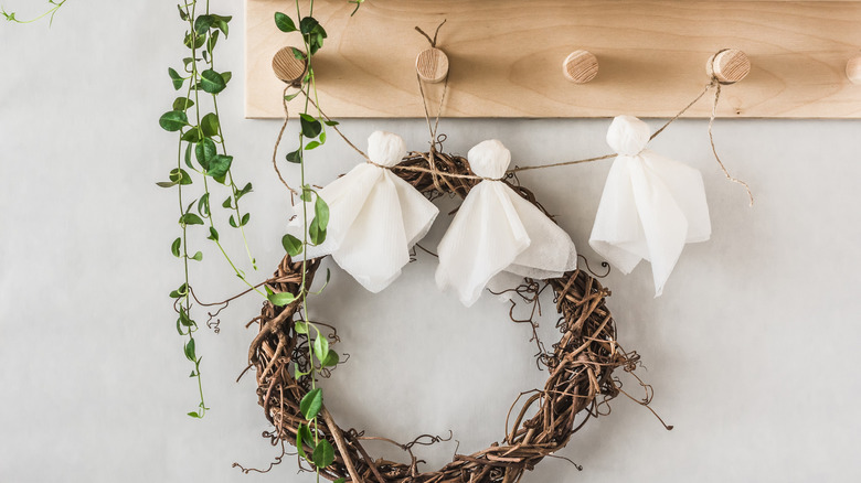 Tissue ghosts on a wall