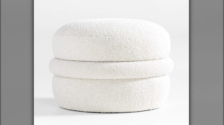 Hygge macaron-shaped ottoman 