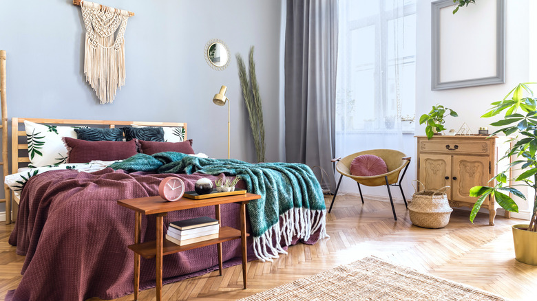 Burgundy blanket bedroom