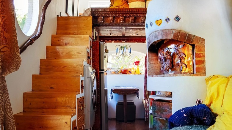 Tiny house with pizza oven