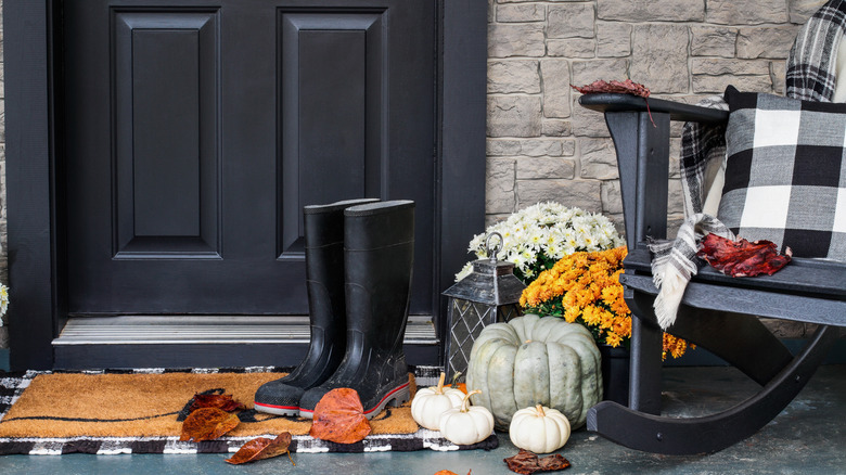 porch with fall decorations