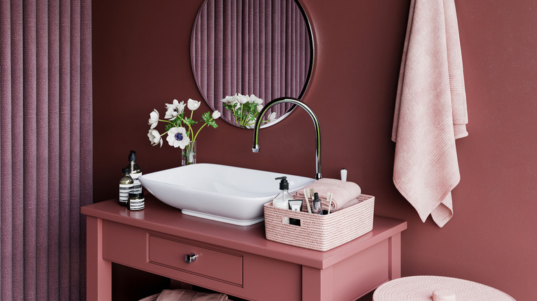 pink bathroom