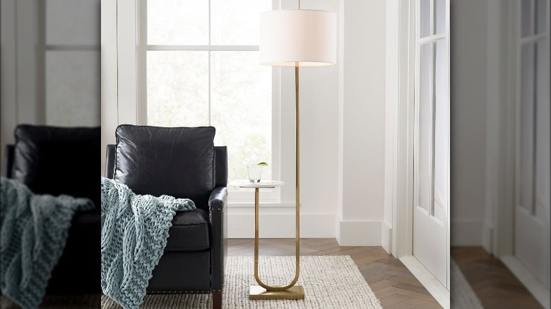 Tabletop floor lamp