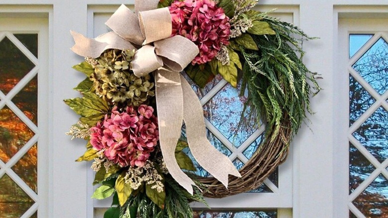 Hydrangea and green wheat wreath 