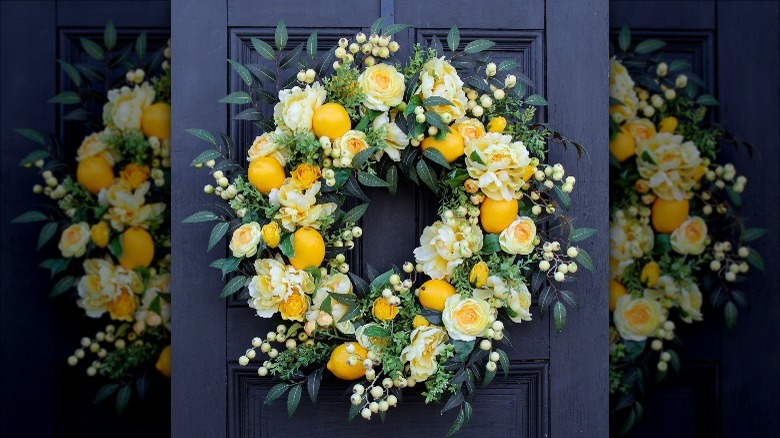 Bountiful rose and lemon wreath