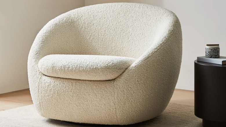 Cozy swivel chair