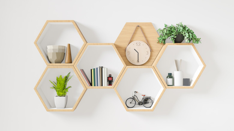 hexagon shelves with decor