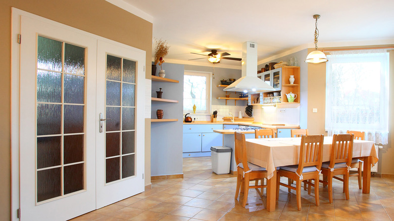 blue and tan kitchen walls