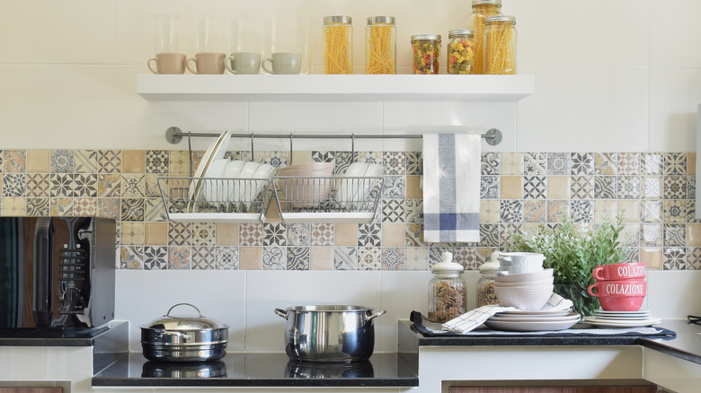 beige patterned backsplash in kitchen