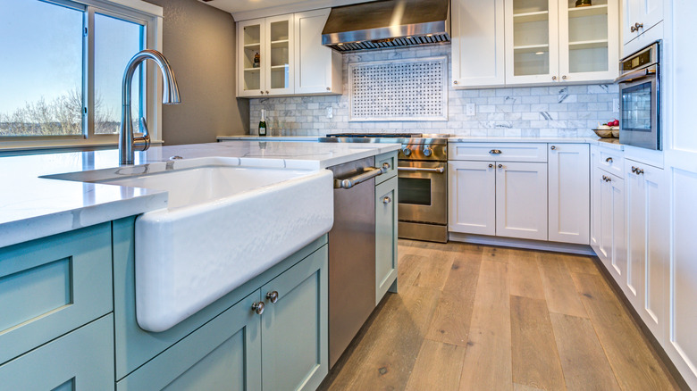 gray subway tile backsplash