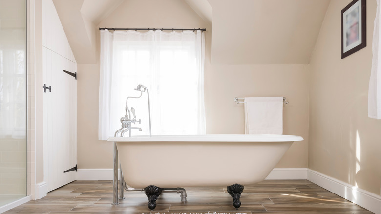 bathroom with cream walls