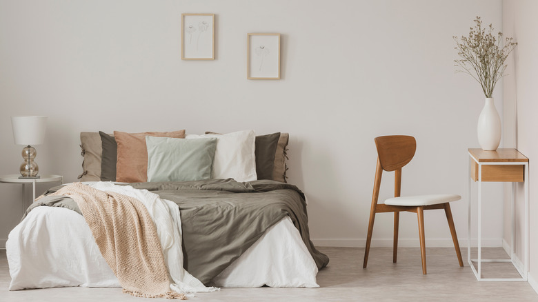 Earthy coastal bedroom vibe