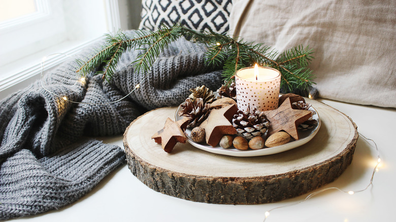 wooden stars and pinecones