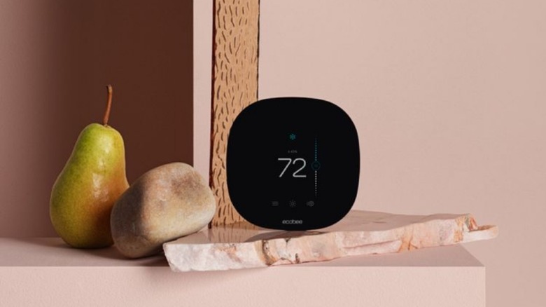 Small smart thermostat