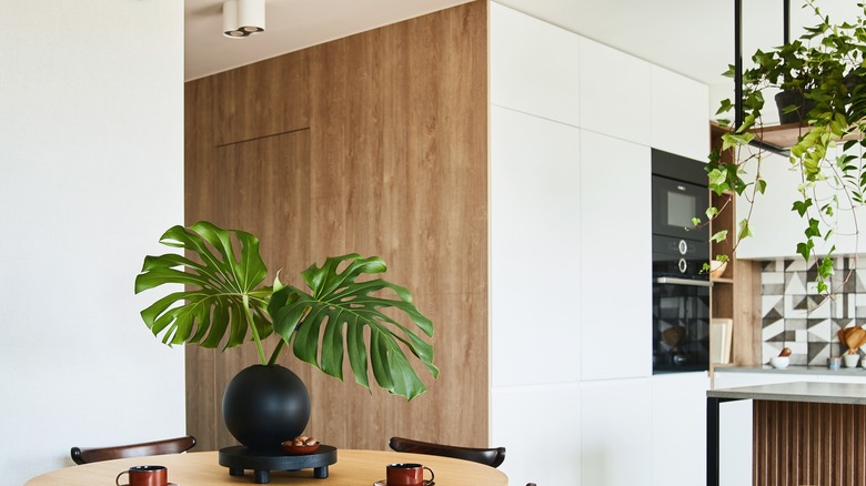 reclaimed wood wall in diningroom