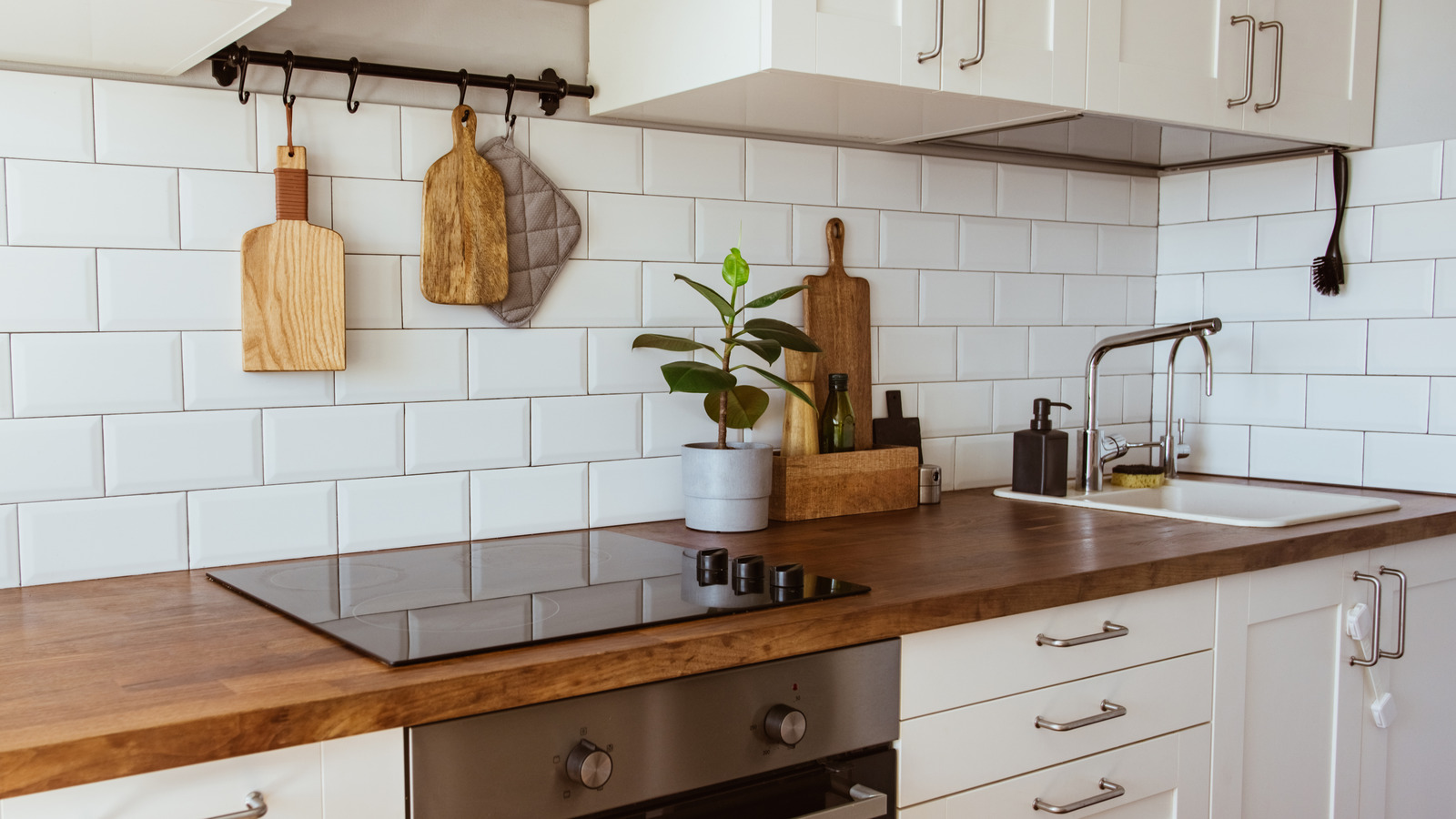 7 Smart Ways To Instantly Gain Extra Kitchen Counter Space