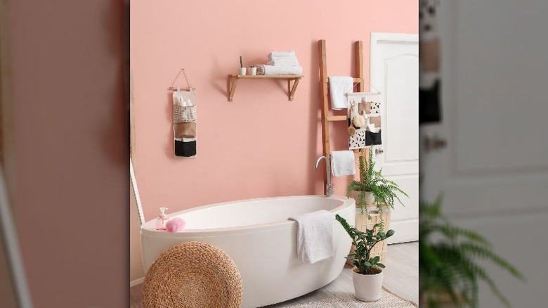 Zen pink bathroom