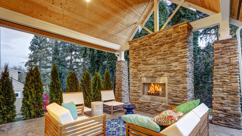 covered deck with wood ceiling