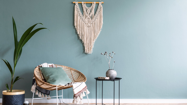 eucalyptus living room wall colors 