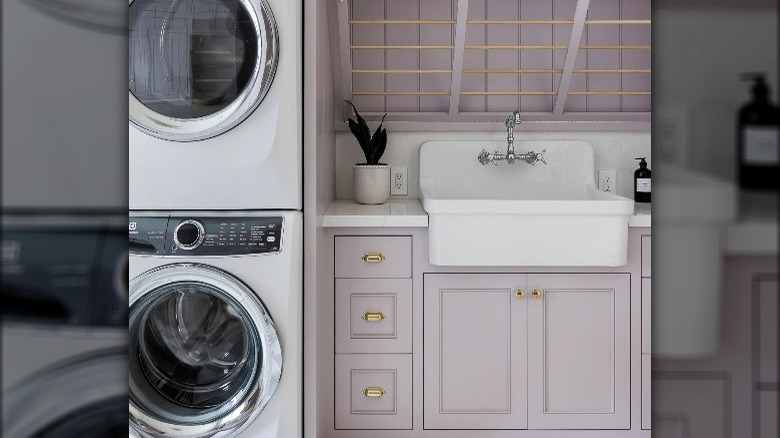 Pastel lilac gold laundry room
