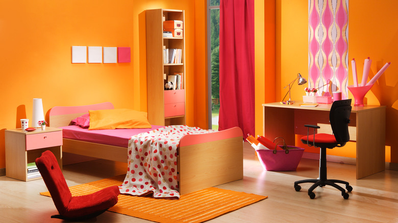 orange bedroom 