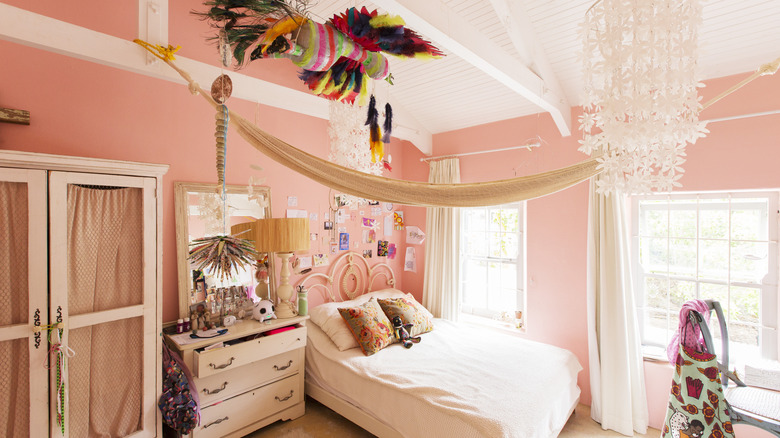 Pink bedroom