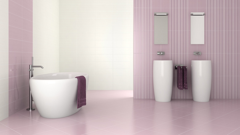 Soft lilac colored bathroom