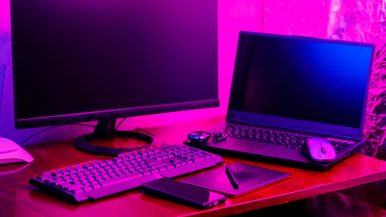 fuchsia lighting in office