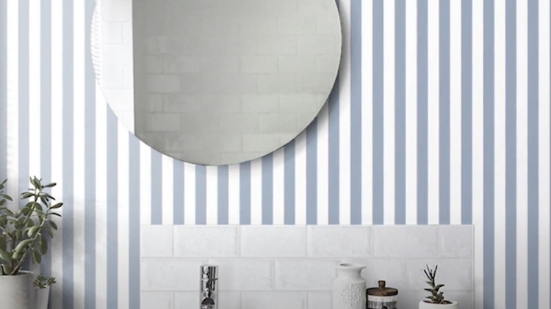 Striped wallpaper for bathroom