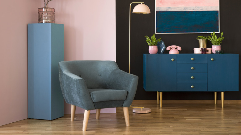 blue and pink living room