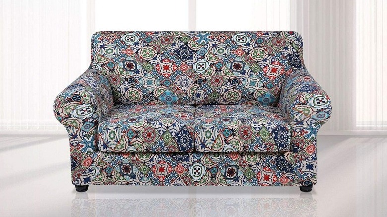 Colorful printed slipcover