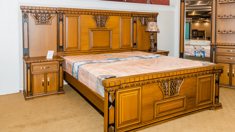 ornate bed