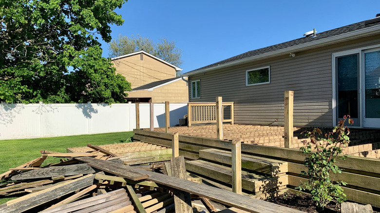 building a raised deck