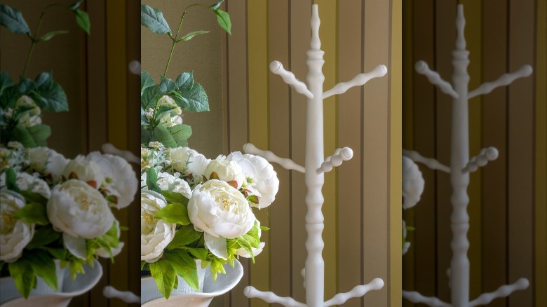 white freestanding coat tree