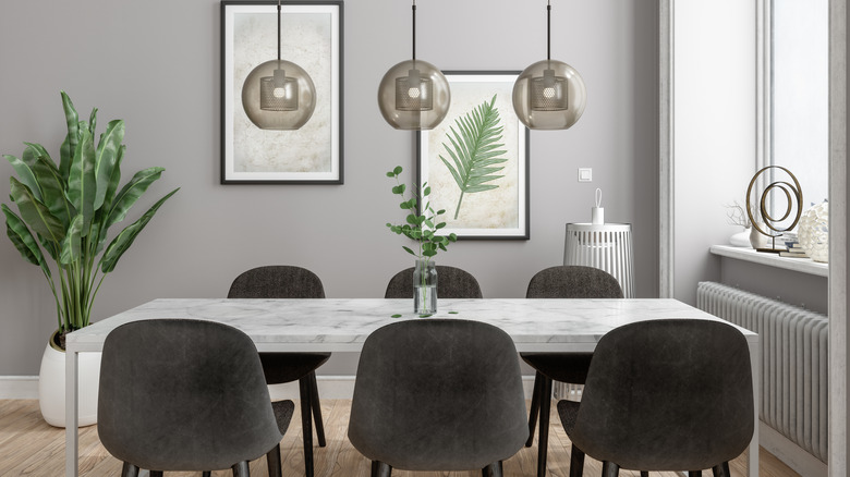 Gray walls in a dining room