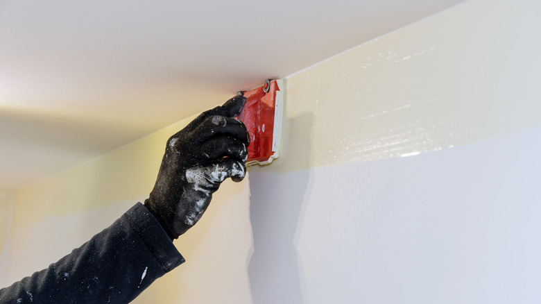 5 Easy Tips For Painting Corners And Edges In A Home