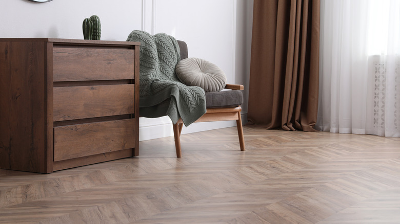 Parquet patterned wood floor