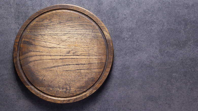 Round, wooden cutting board