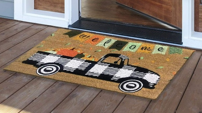 Checkered truck doormat