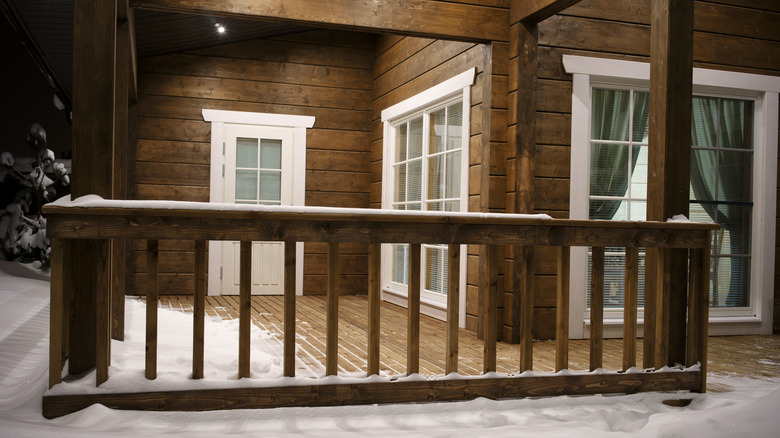 open deck during winter