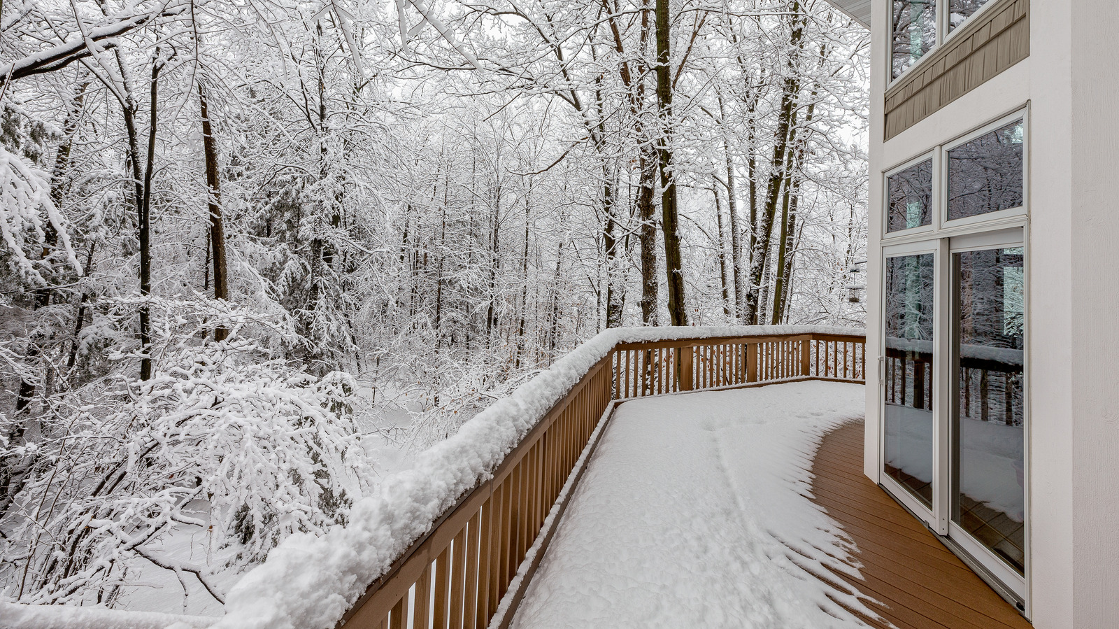 Can I Paint My Deck In The Winter