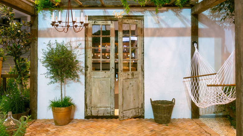 Wooden patio doors glass panes