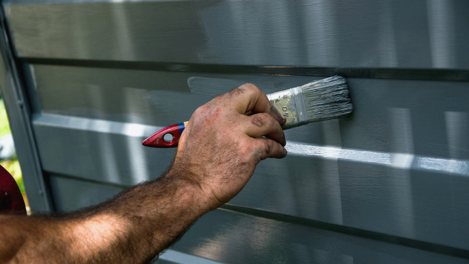 5 Things To Consider Before Painting Your Garage Door   L Intro 1664365077 