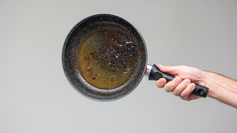 oil coating a frying pan