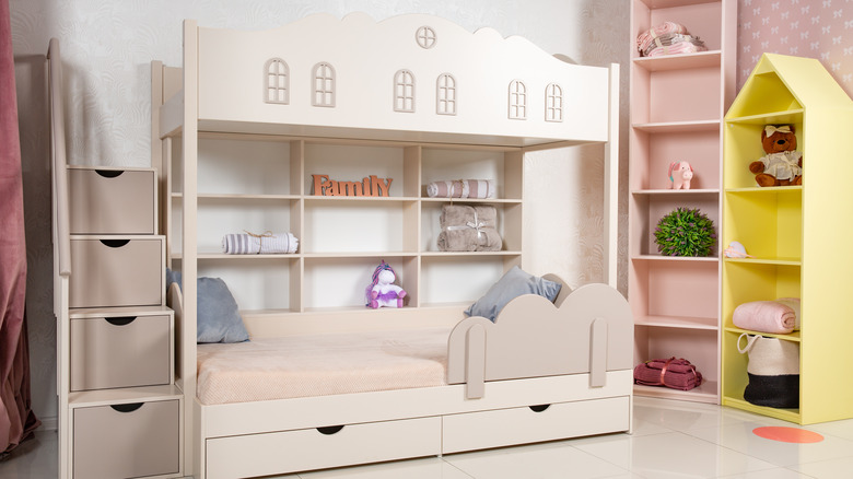 Bunk beds with drawers