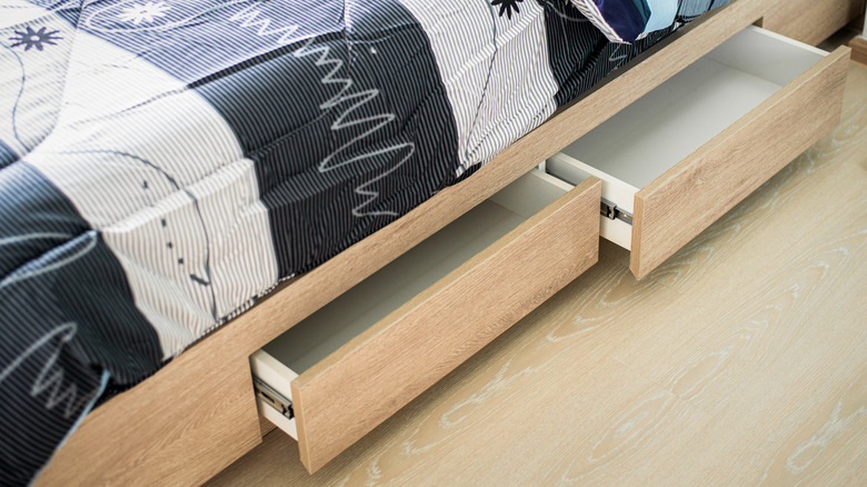 bed with pull out drawers