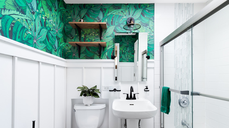 bold wallpaper in bathroom