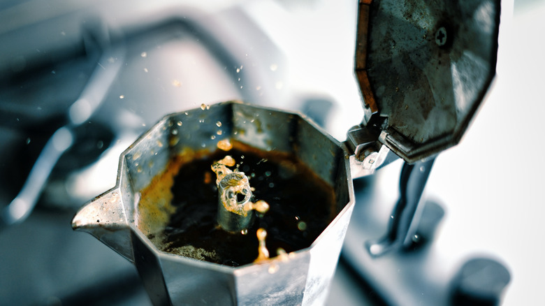 coffee spurting from moka pot