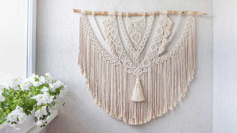 macrame wall hanging