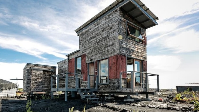 Hawaiian tiny house